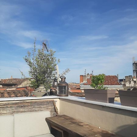 Appartement Avec Terrasse Centre Bordeaux Exteriör bild